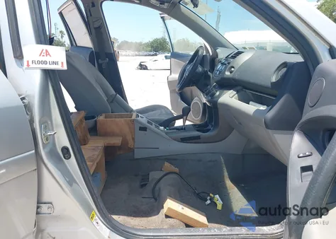 2011 Toyota Rav4 z USA, uszkodzony, nr VIN 2T3BF4DV0BW142724